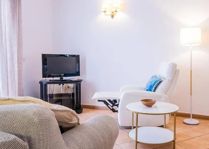 Сasa de vacaciones Live El Poris Begonia *